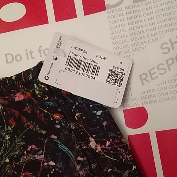 SOLD Lululemon Flow Y Bra *Nulu, 6, FOLM - Picture 5 of 6